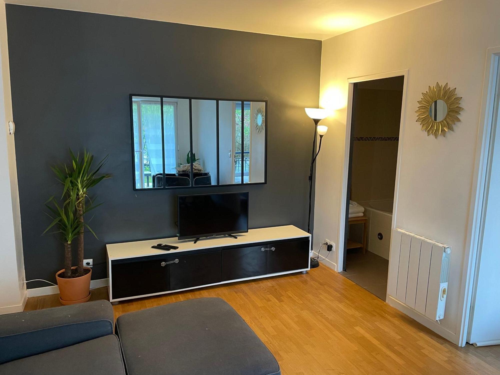 1 Bedroom With Garden, Train Station, Disneyland, Val D'Europe Bussy-Saint-Georges Zewnętrze zdjęcie